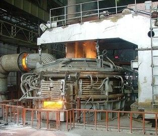 横の電気プラズマ アークの炉の共通の炭素鋼の低い現在の業務